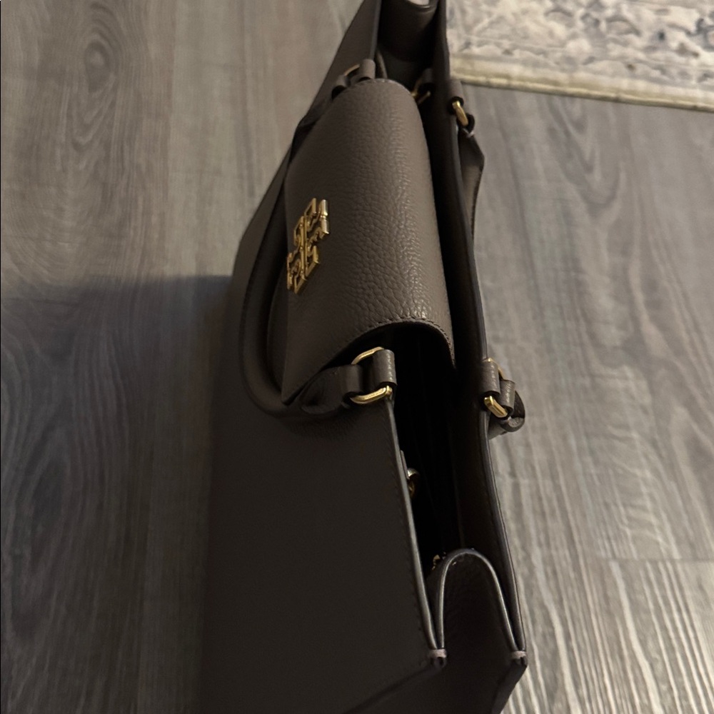 Tory Burch Leather Handbag - Picture 7 of 11